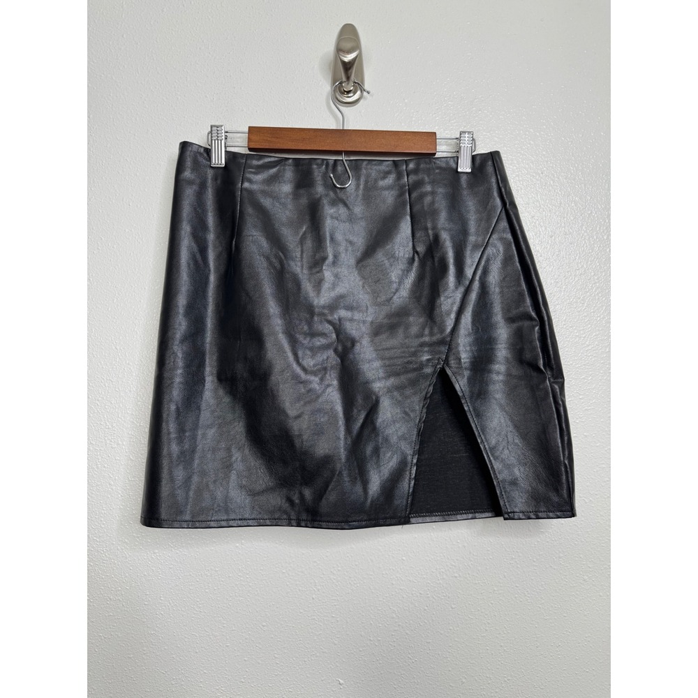 Lulus Womens Black Vegan Faux Leather‎ Front Slit Mini Skirt VS3993 Large